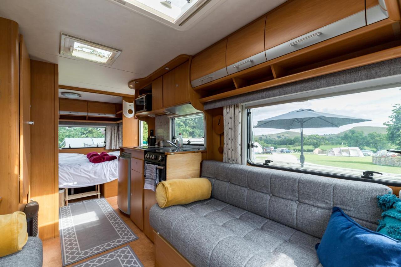 Cosy Caravan On Luxury Campsite Hulme End Exterior photo